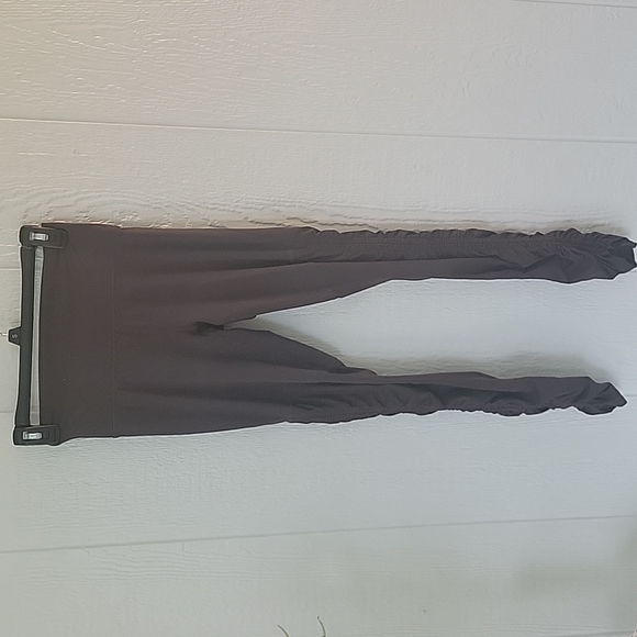 Fabletics Leggings - Picture 1 of 7